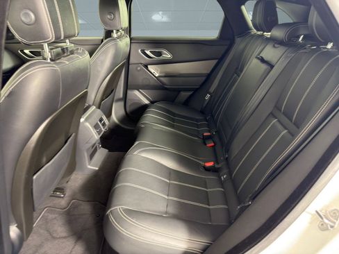 Used 2020 Land Rover Range Rover Velar S image 13