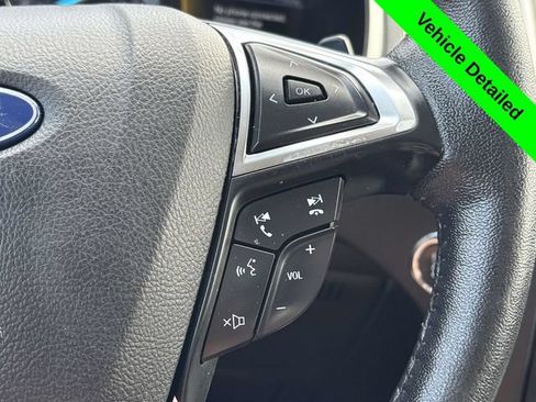 Used 2020 Ford Edge SEL w/ Cold Weather Package AWD/4WD image 14