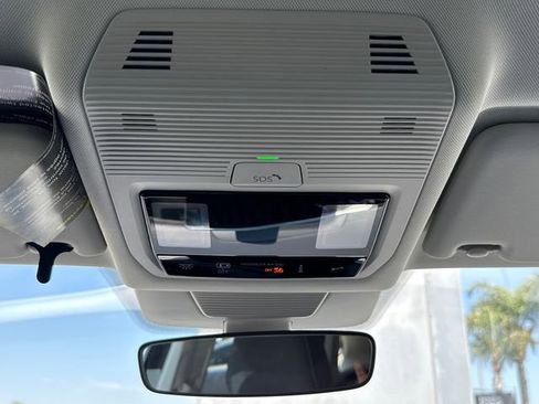 New 2025 Volkswagen Tiguan S image 30