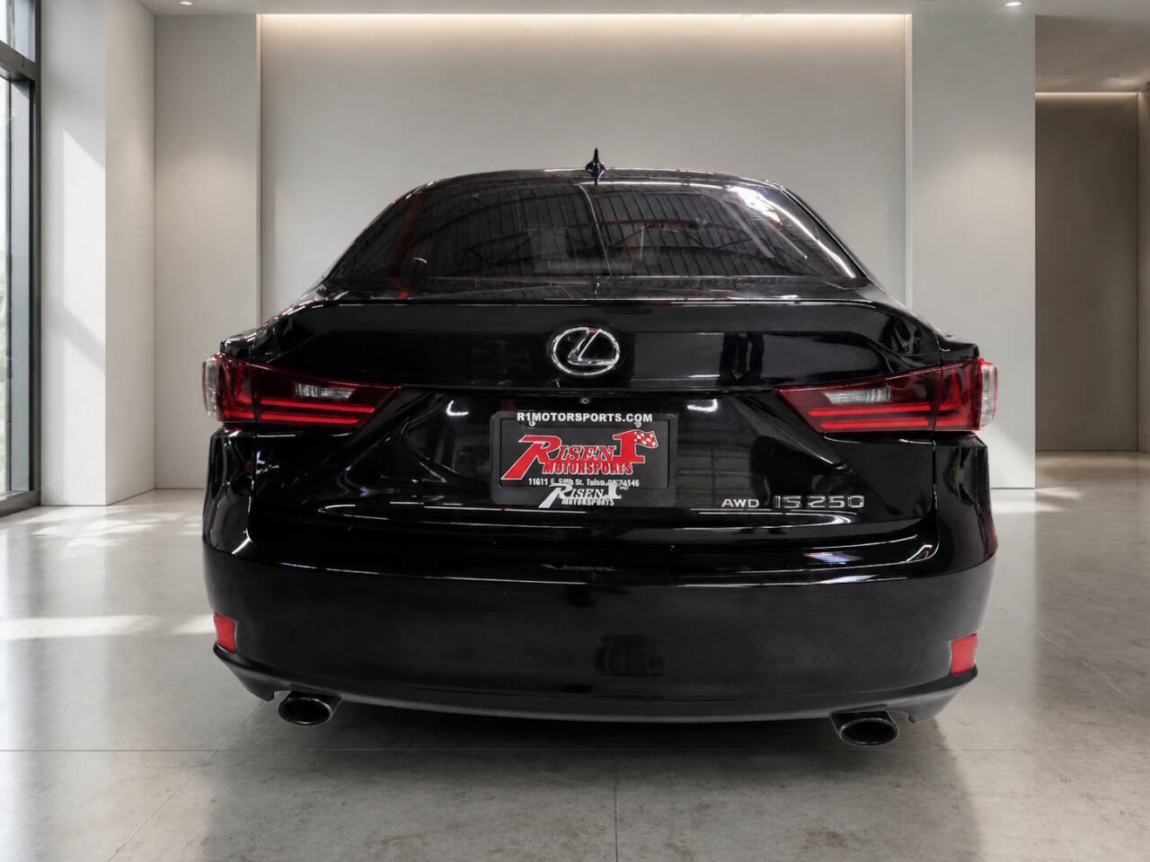 Used 2015 Lexus IS 250 AWD w/ Luxury Package image 4