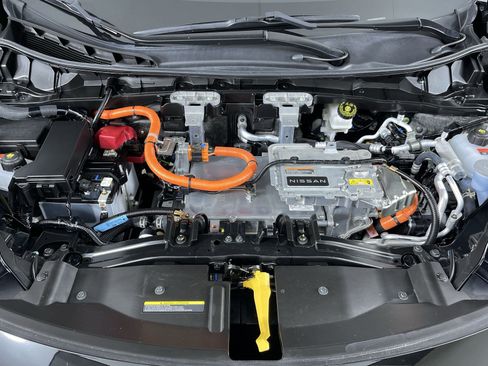 Certified 2024 Nissan Ariya AWD image 28