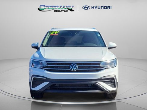 Used 2024 Volkswagen Tiguan Wolfsburg Edition image 2