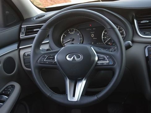 Used 2025 INFINITI QX50 Luxe AWD/4WD image 19