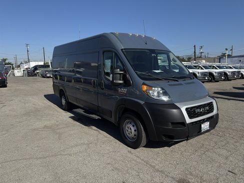 Used 2021 RAM ProMaster 3500 FWD image 1