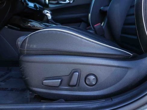 Used 2023 Kia Forte GT-Line w/ GT-Line Premium Package FWD image 20