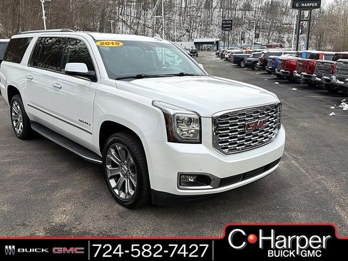 Used 2019 GMC Yukon XL Denali image 1