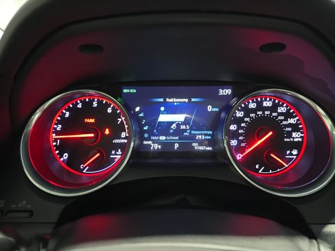 Used 2020 Toyota Camry XSE FWD image 19