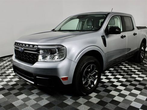 Used 2024 Ford Maverick XLT w/ XLT Luxury Package image 4