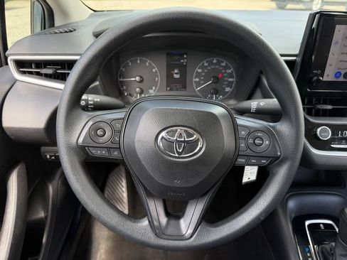 Used 2024 Toyota Corolla LE FWD image 13