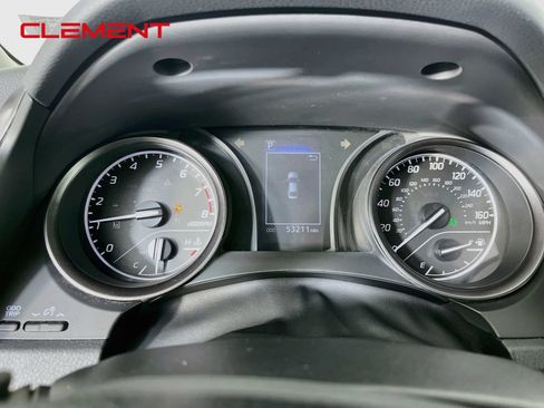Used 2024 Toyota Camry SE FWD image 17
