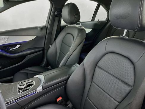 Used 2021 Mercedes-Benz C 300 Sedan w/ Premium Package image 29