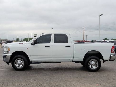 Used 2023 RAM 2500 Tradesman w/ Chrome Appearance Group AWD/4WD image 3