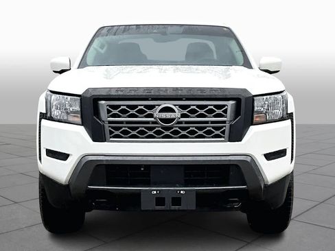 Certified 2023 Nissan Frontier SV w/ Tow Package image 3