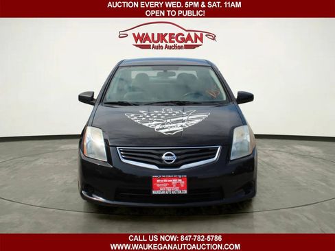Used 2010 Nissan Sentra 2.0 S w/ Convenience Pkg FWD image 3