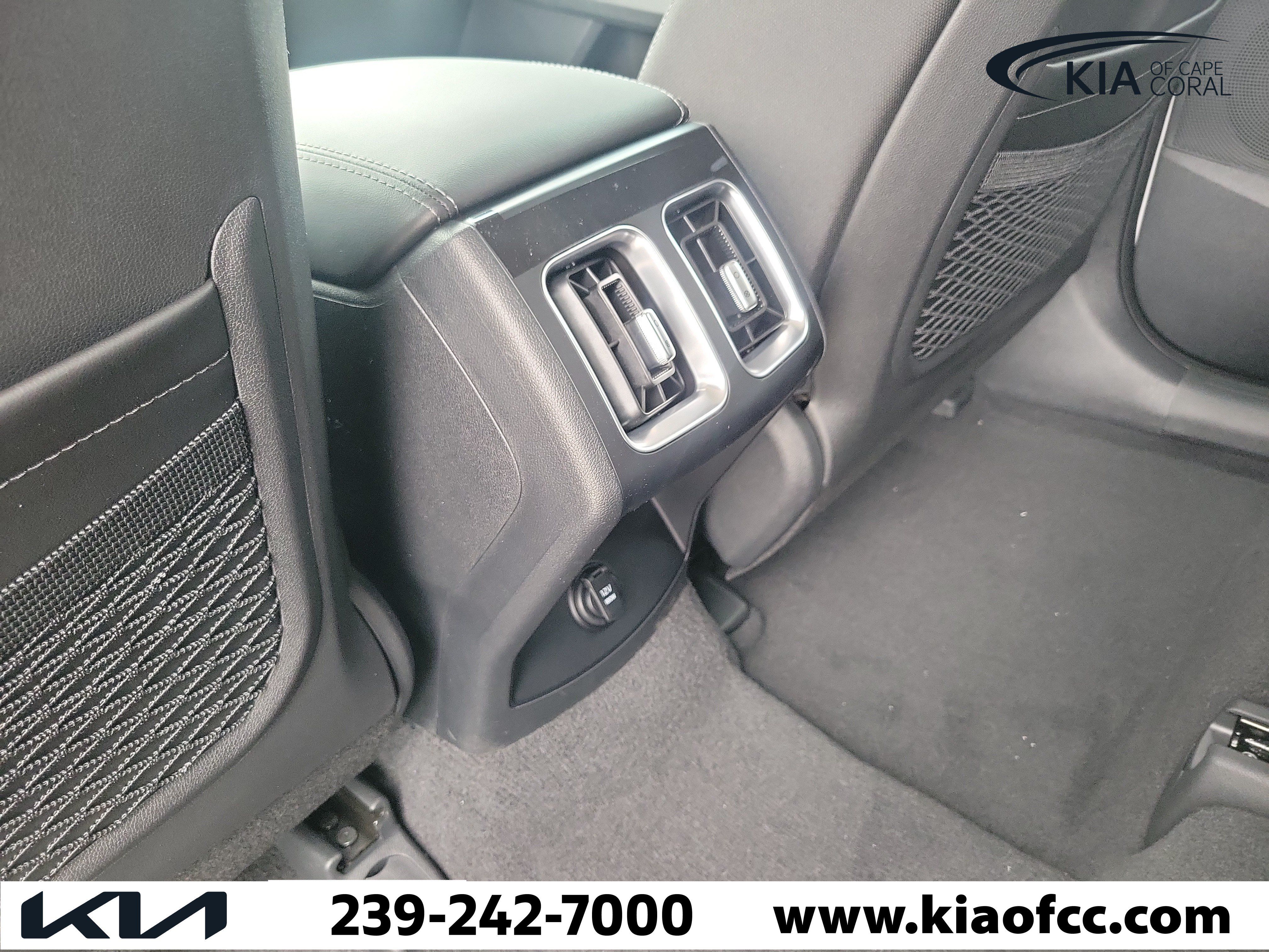 New 2026 Kia Sorento LX FWD image 15