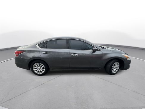 Used 2015 Nissan Altima 2.5 S w/ Power Driver Seat Package image 5