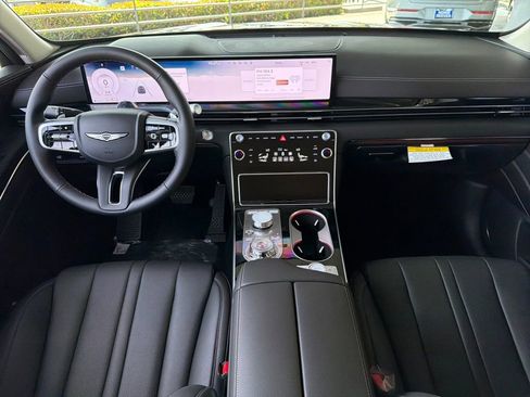New 2026 Genesis GV80 2.5T RWD image 13