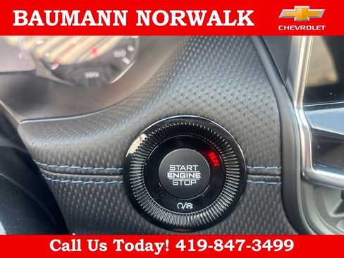 Used 2026 Jeep Compass Latitude w/ Sun and Sound Group AWD/4WD image 35