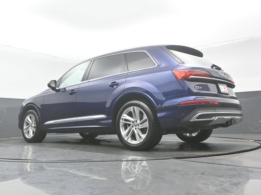 Used 2020 Audi Q7 3.0T Prestige w/ Prestige Package AWD/4WD image 32