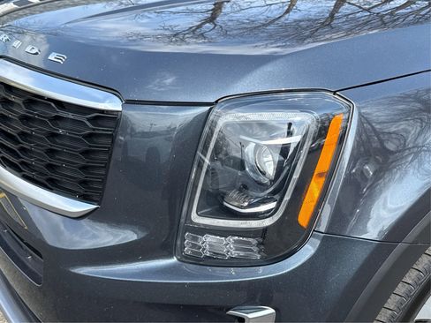 Used 2022 Kia Telluride S AWD/4WD image 25