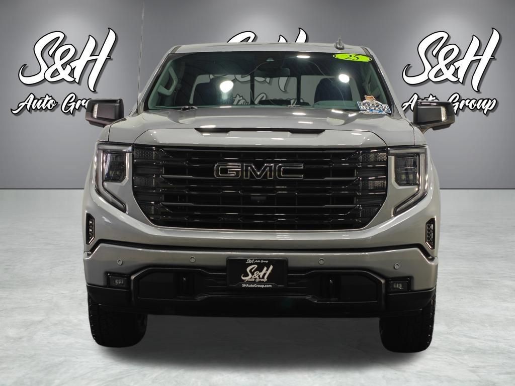 Used 2025 GMC Sierra 1500 Elevation w/ Elevation Premium Package AWD/4WD image 16