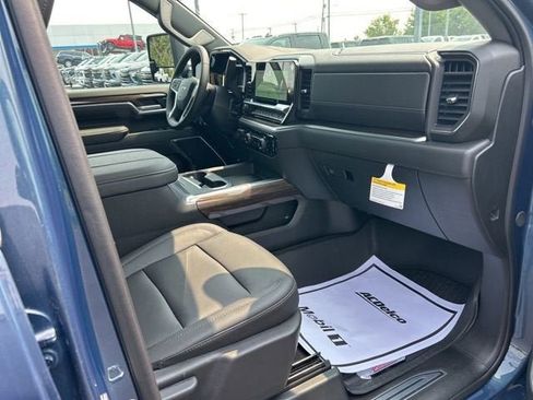 New 2025 Chevrolet Silverado 2500 LT w/ Trail Boss Package image 33