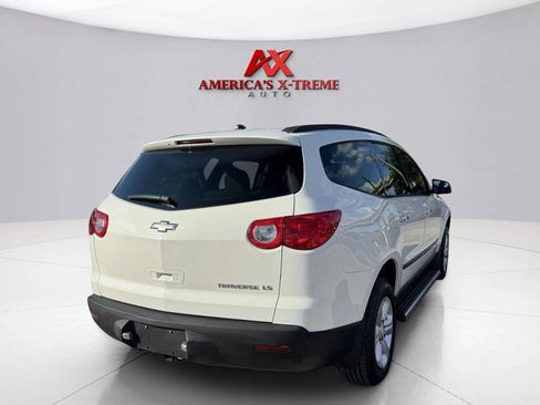 Used 2012 Chevrolet Traverse LS FWD image 6
