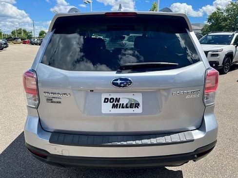 Used 2017 Subaru Forester 2.5i Premium AWD/4WD image 6