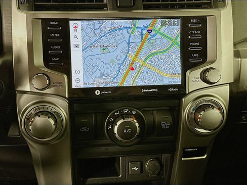 Used 2022 Toyota 4Runner SR5 image 23