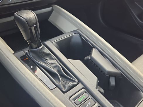 Used 2024 Honda Accord EX image 25