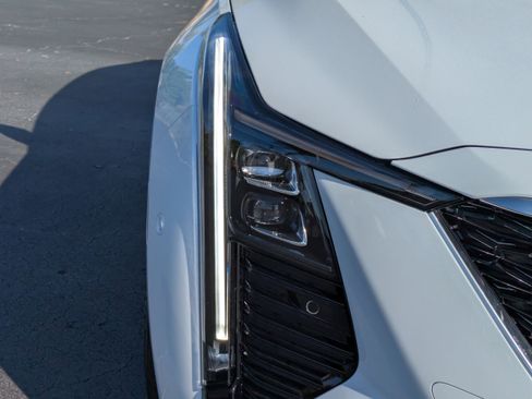 Certified 2026 Cadillac CT5 Premium Luxury image 9