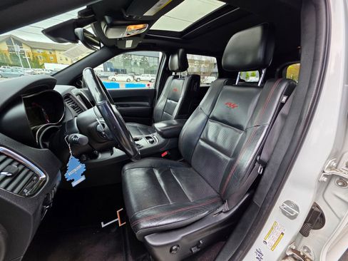 Used 2018 Dodge Durango R/T w/ Technology Group image 11