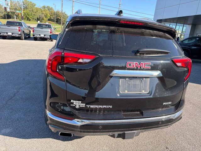 Used 2018 GMC Terrain Denali w/ Comfort Package AWD/4WD image 15
