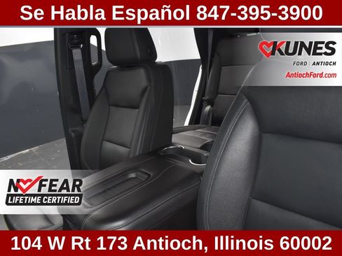 Used 2022 Chevrolet Tahoe LT w/ LT Signature Package AWD/4WD image 32