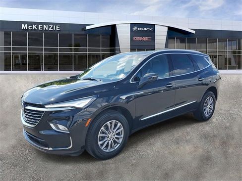 Used 2024 Buick Enclave Premium image 2