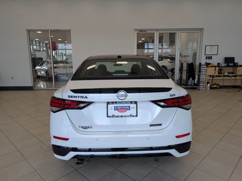 New 2025 Nissan Sentra SR w/ SR Premium Package image 4