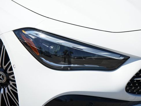 Certified 2026 Mercedes-Benz CLE 300 4MATIC Coupe image 12