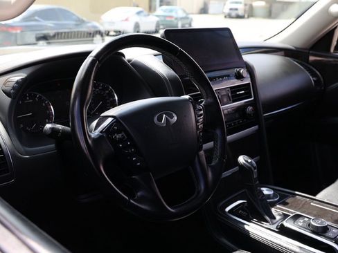 Used 2024 INFINITI QX80 Luxe AWD/4WD image 14