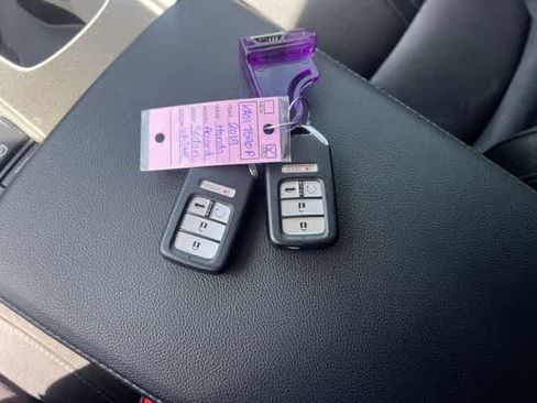 Certified 2019 Honda Accord EX image 21