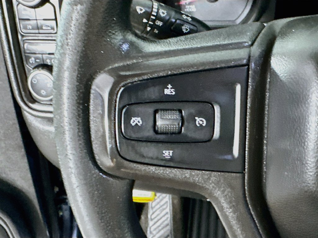 Used 2020 Chevrolet Silverado 1500 Custom w/ Custom Value Package AWD/4WD image 21