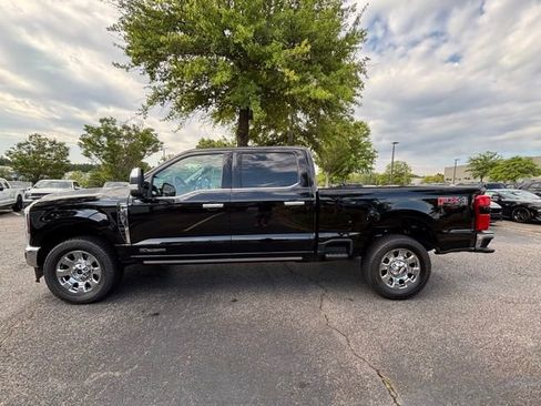 New 2025 Ford F350 Lariat w/ Lariat Ultimate Package image 3