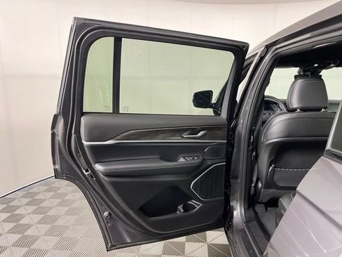 Used 2026 Jeep Grand Cherokee L Limited w/ MOPAR Finishing Package AWD/4WD image 38