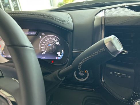 New 2026 RAM 2500 Limited image 8