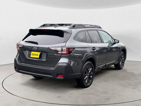 Certified 2025 Subaru Outback Onyx Edition AWD/4WD image 5