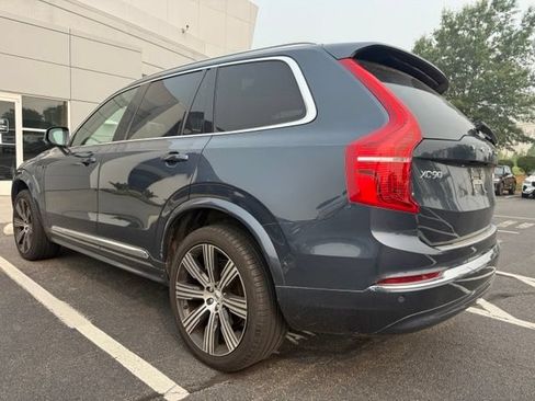 Used 2023 Volvo XC90 T8 Plus w/ Protection Package Premier AWD/4WD image 3