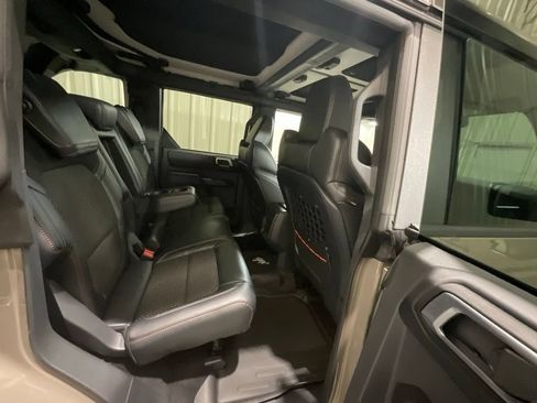 Used 2025 Ford Bronco Raptor AWD/4WD image 15
