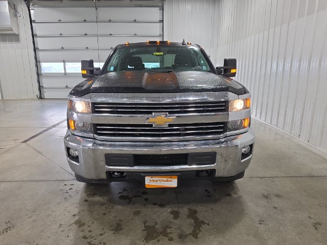 Used 2015 Chevrolet Silverado 3500 LT w/ LT Convenience Package AWD/4WD image 3