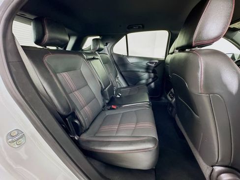 Used 2022 Chevrolet Equinox RS AWD/4WD image 8