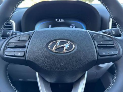 New 2026 Hyundai Venue SEL image 20