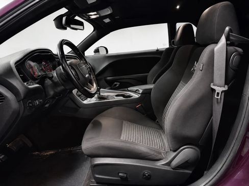 Used 2021 Dodge Challenger R/T Scat Pack RWD image 11